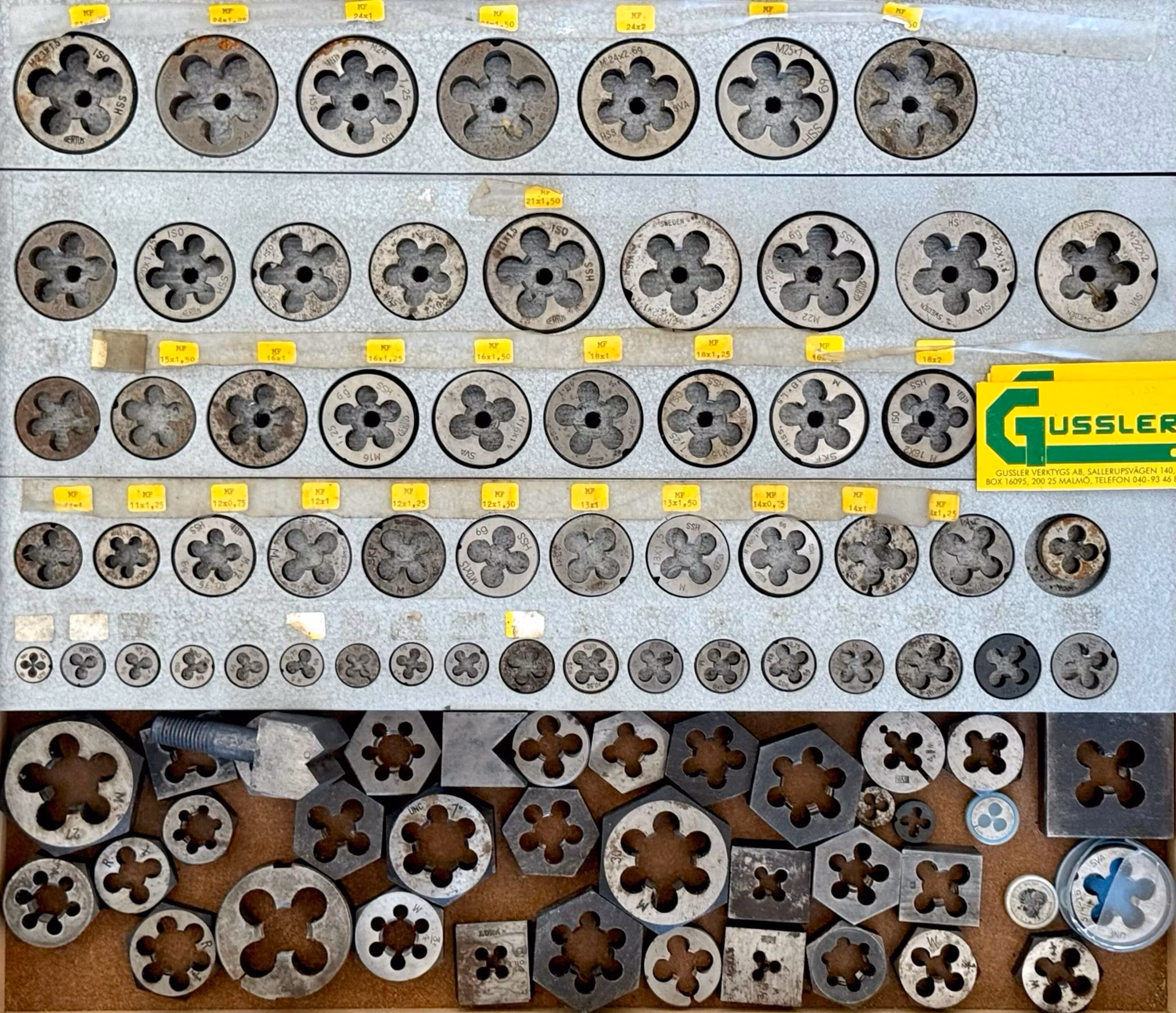 Ca 300 pièces, moyenne HSS, CEJ, SVA, SKF etc.