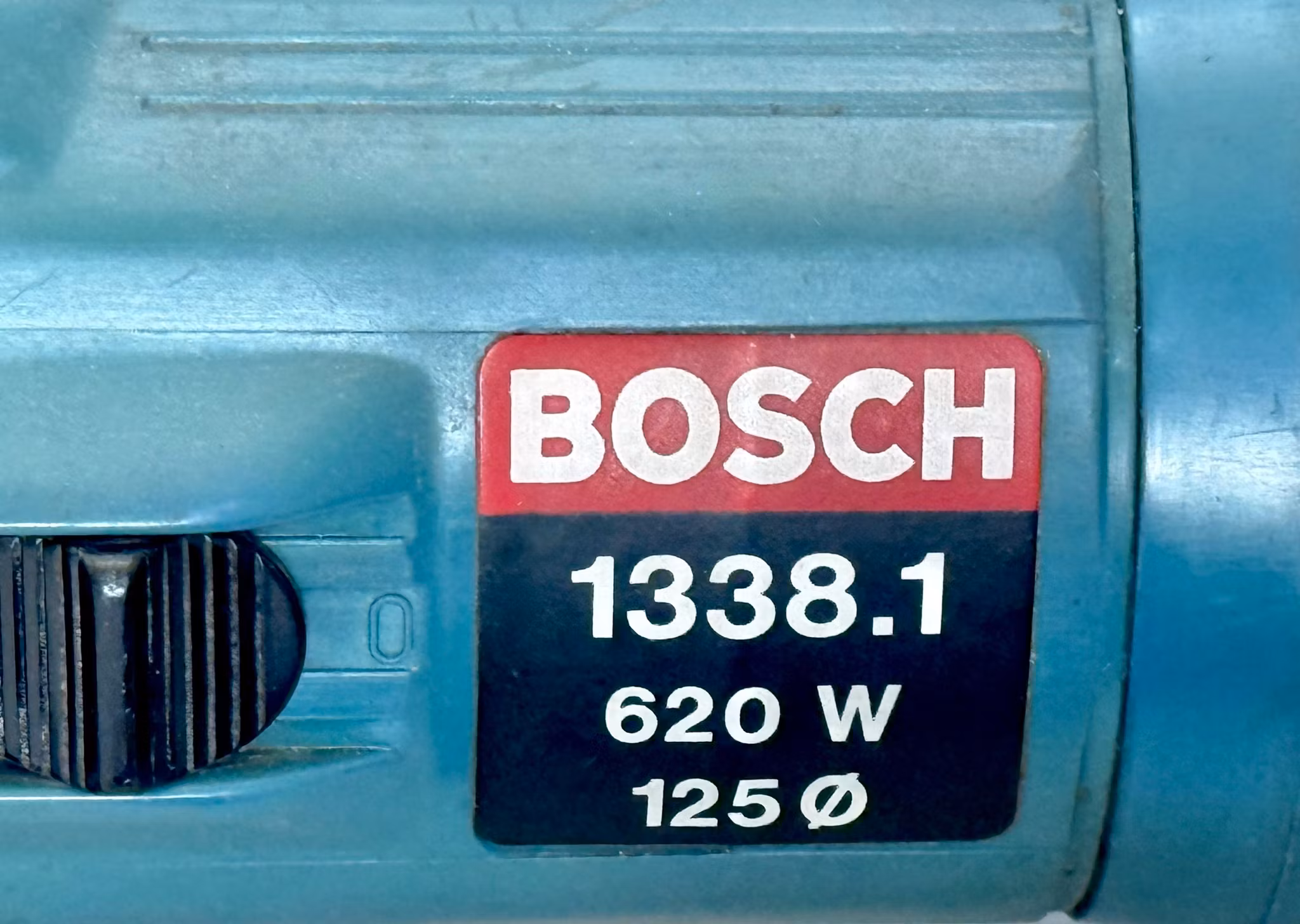 Bosch 1338.1 Angle grinder 620 W