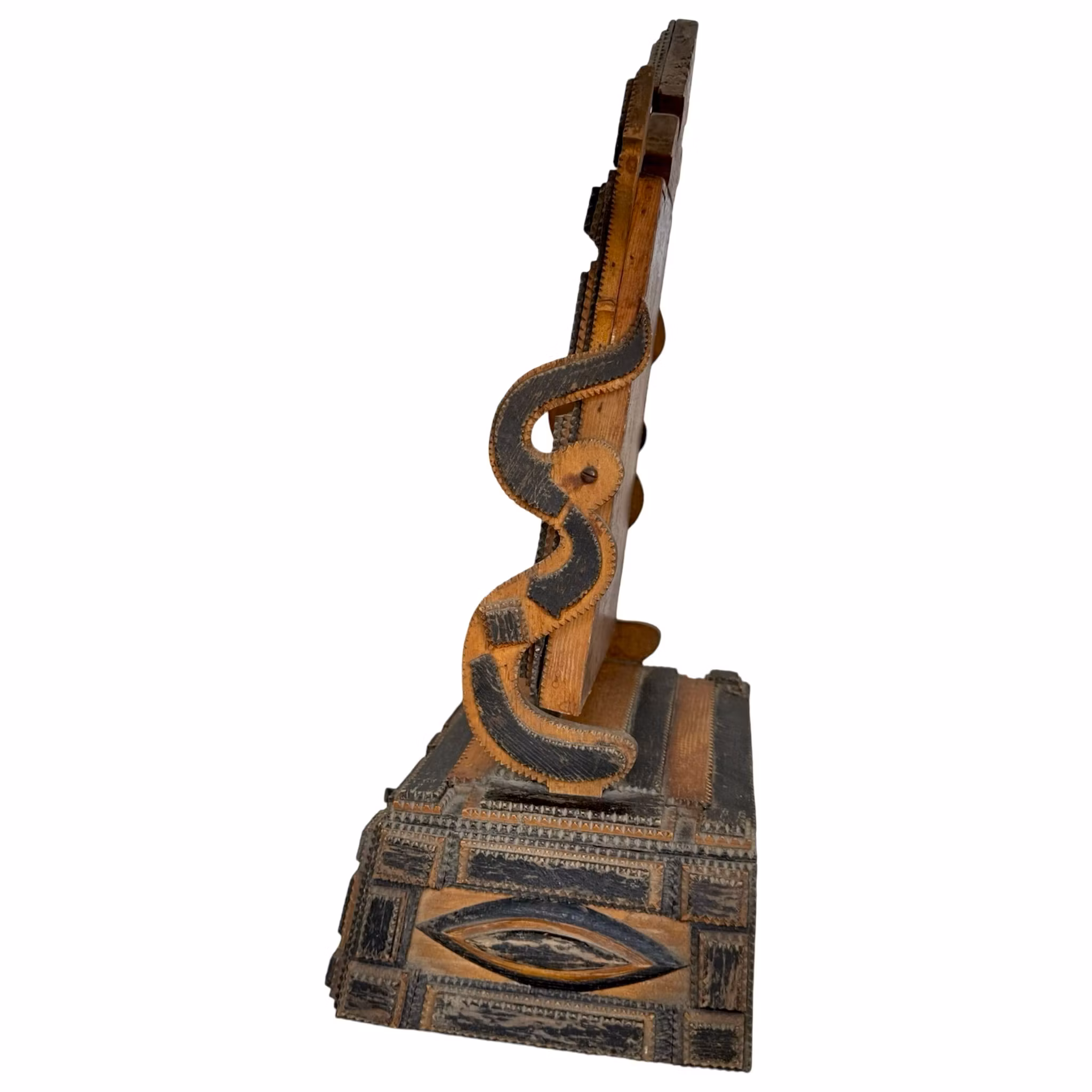 Antik Piggtittare, Spegel med låda