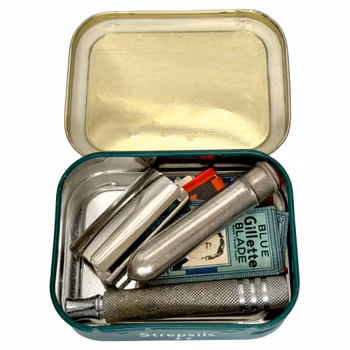 Gammal Rakhyvel med rakblad