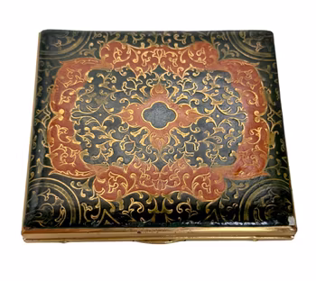 Cigarettetui i målad läder och förgylld mässing