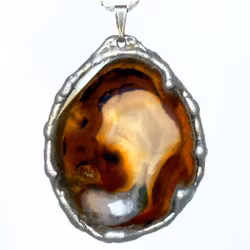 Naszyjnik z wisiorkiem ze srebra agatowego, sygnowany, Kanada