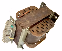 Trasformatore 490, peso circa 8 kg