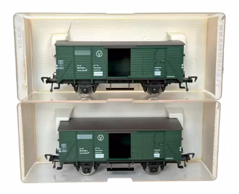 2 st, Fleischmann 5351 HO skala, DB vagnar