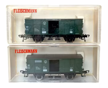 2 st, Fleischmann 5351 HO skala, DB vagnar