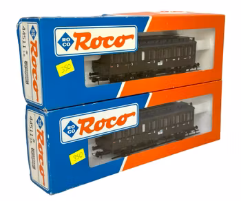 2 st, Roco 44511 HO skala, DR Rökare och icke-rökare vagnar