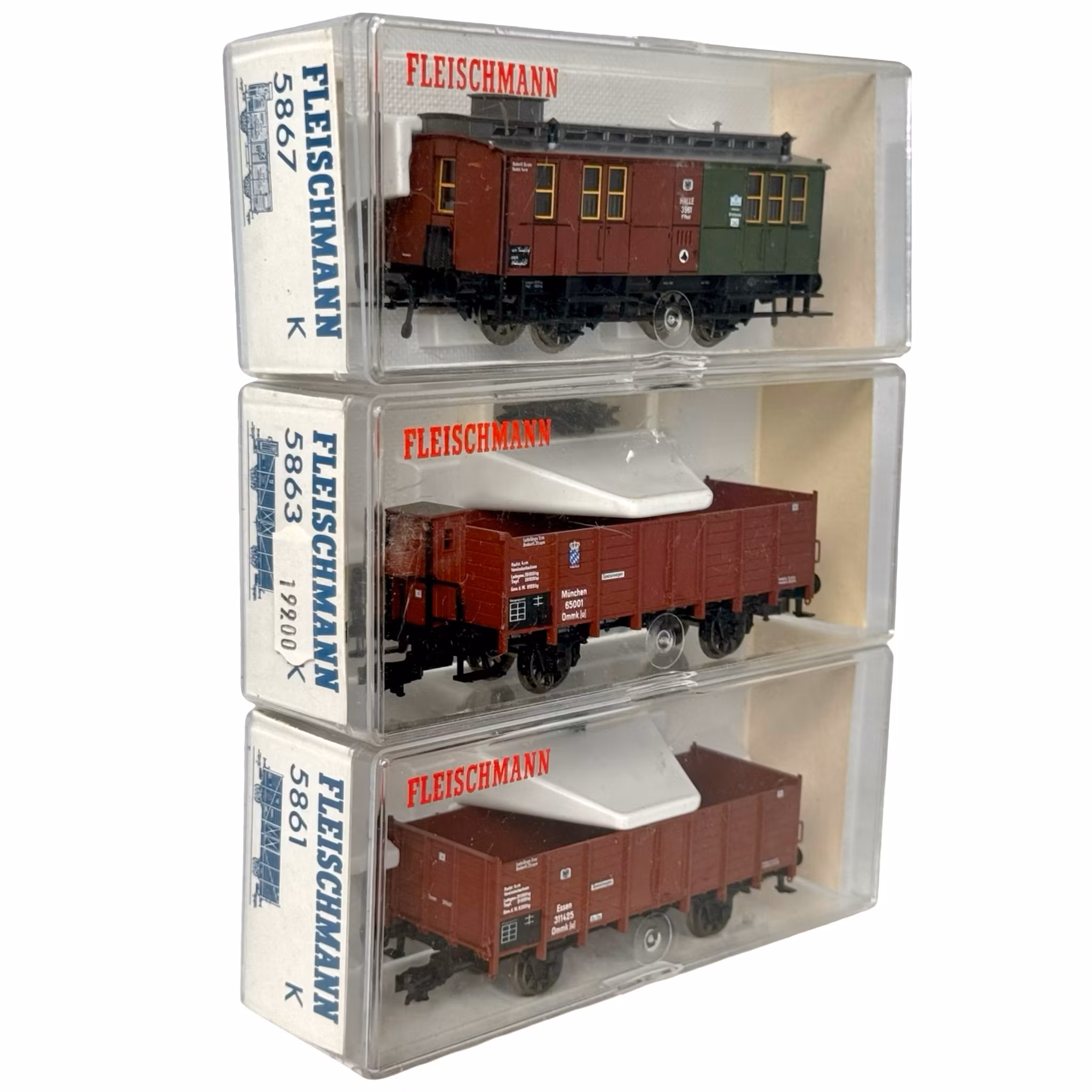 3 kpl, Fleischmann 5861, 5863, 5867 H0-mittakaava, pienoismallivaunut
