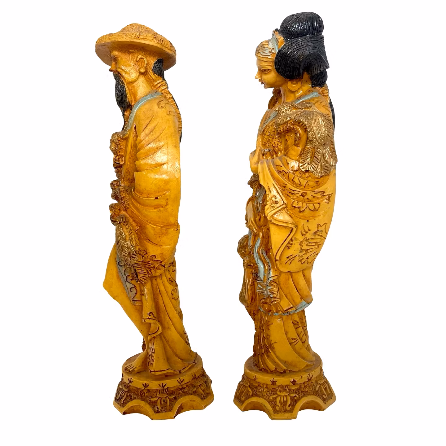 FIGUURTJES, een paar, kunstpulp, oosterse sculpturen