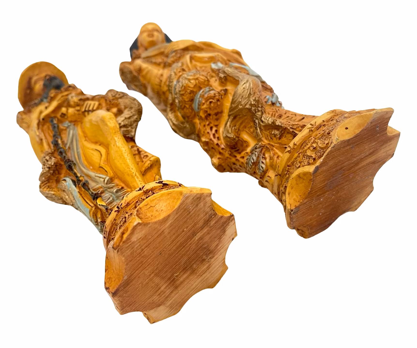 FIGUURTJES, een paar, kunstpulp, oosterse sculpturen