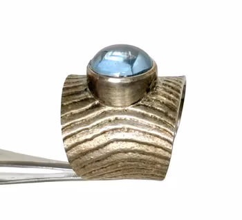 Vintage silver ring med cabochonslipad blå sten
