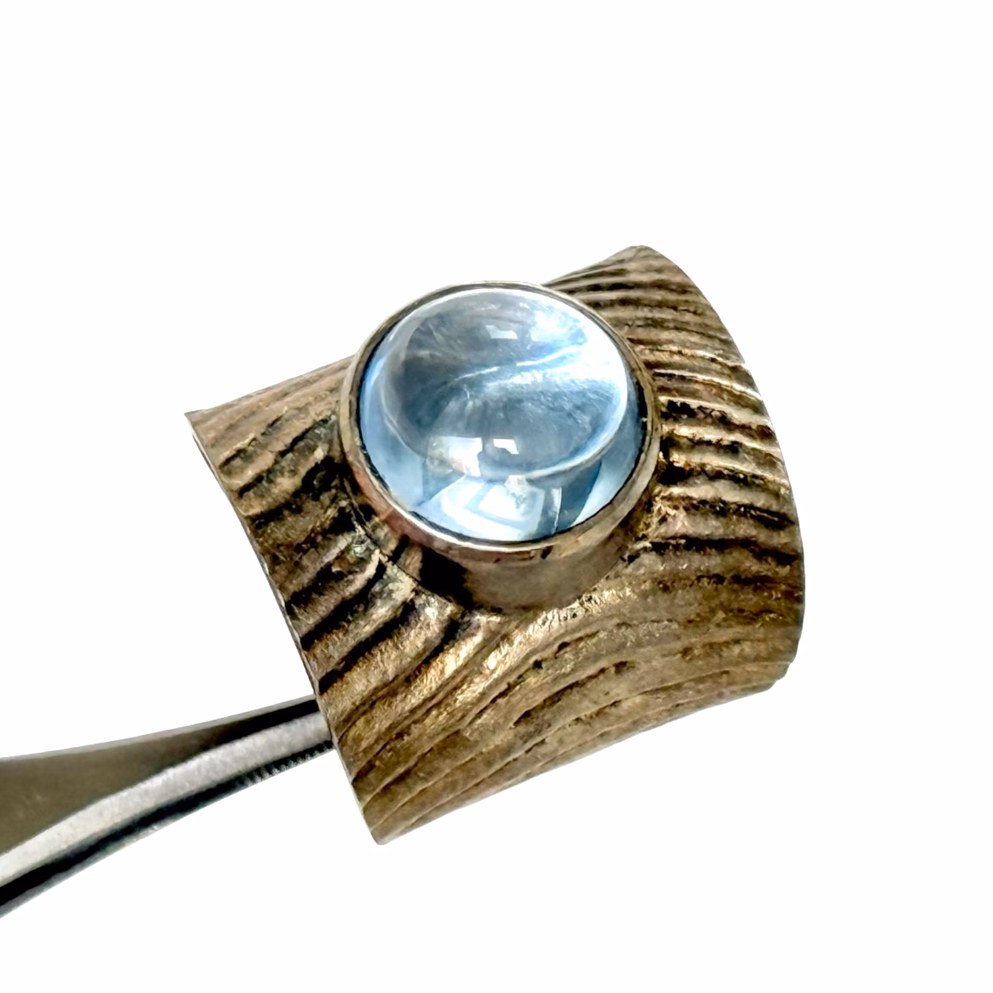 Srebrny pierścionek vintage z niebieskim kamieniem szlifowanym kaboszonem