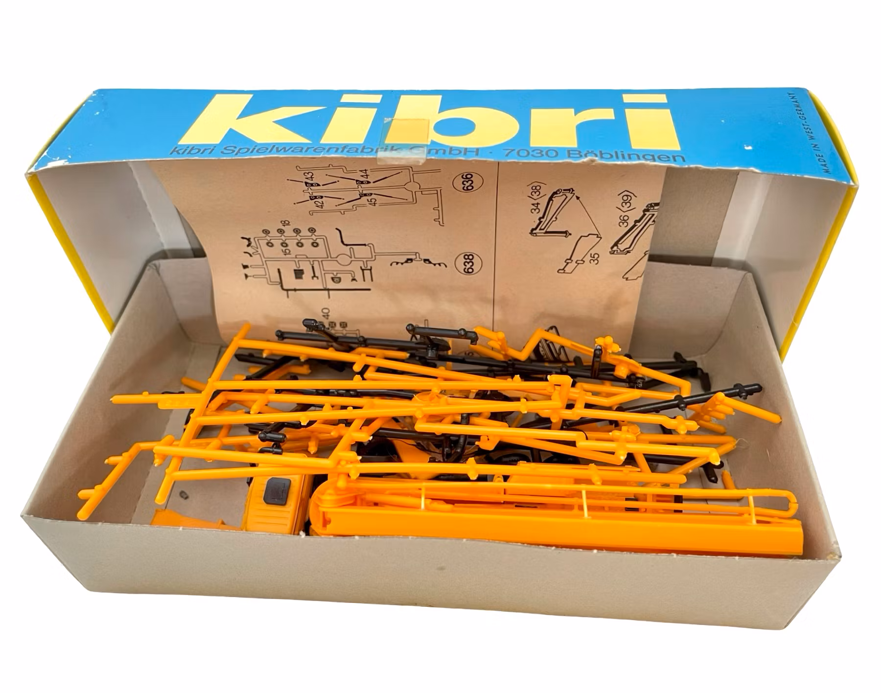 3 kpl, Kibri HO -mittakaava, Autot ja koristeet