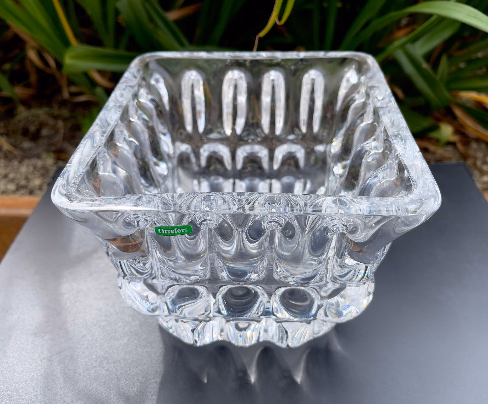 Sven Palmqvist - Orrefors, Firkantet glassskål