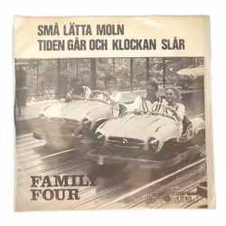 Familia Cuatro – Pequeñas Nubes de Luz / El Tiempo Pasa y el Reloj Marca, Vinilo 1969 EP