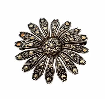 Vintage Brosch silver 835 med slipade markasiter