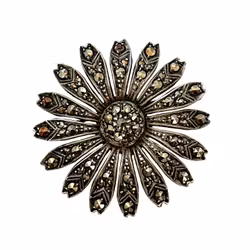 Broszka vintage srebro 835 z szlifowanymi markazytami