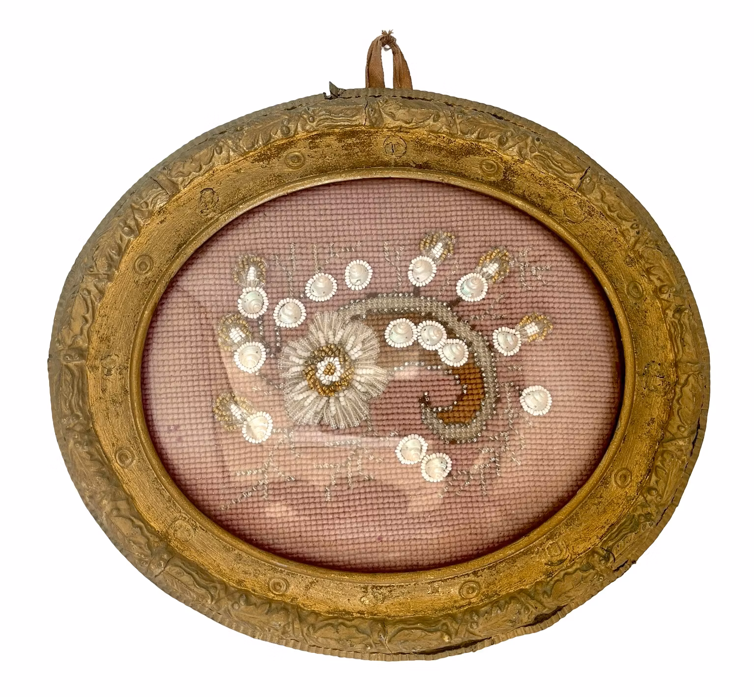 Antik Viktoriansk/George III, Pärlbroderi med inglasat förgylld ram, 1700/1800-talet