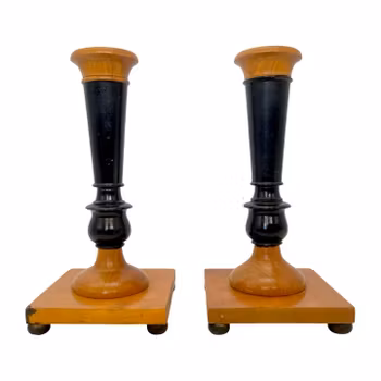 LJUSSTAKAR, ett par, Karl-Johan-stil, konstsvarvare, 30-tal