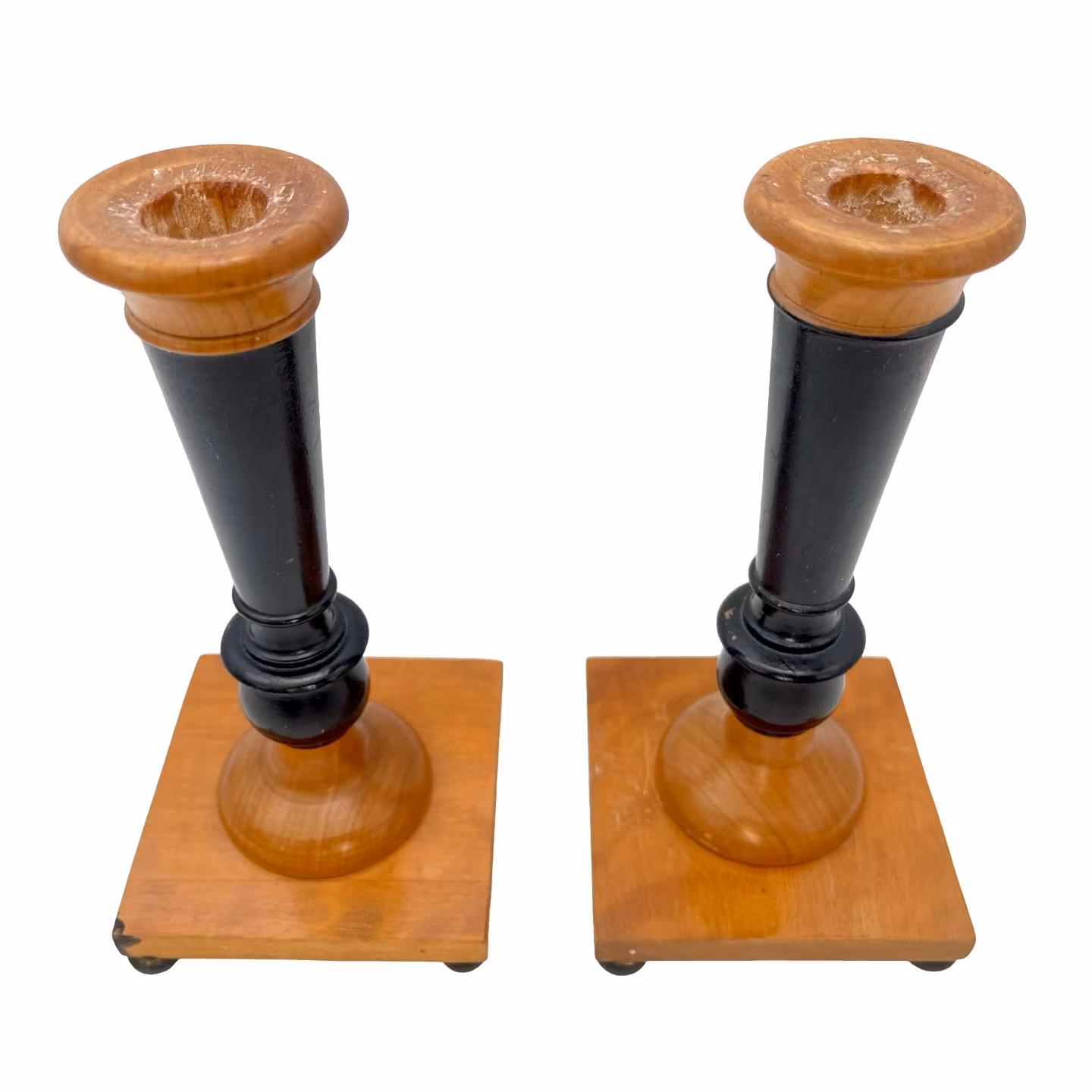 LJUSSTAKAR, ett par, Karl-Johan-stil, konstsvarvare, 30-tal