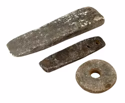 LIUSKEKIVIRIIPUS, kivikausi jne. 3 osaa