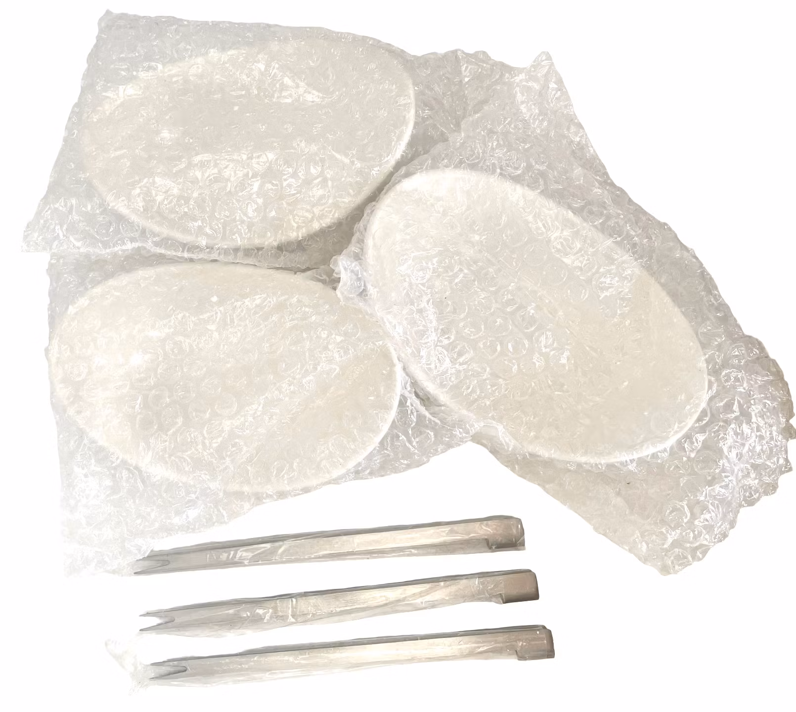 Ruotsin Vinga, kolme valkoista keramiikkakulhoa syömäpuikoilla