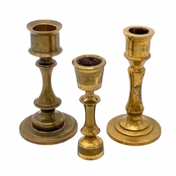 ŚWIECZNIKI, 3 sztuki, mosiądz