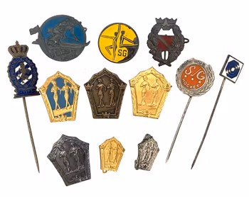Pins nålmärken vintage samling