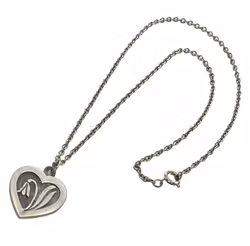 HALSKÆDE - Svenskt Tenn, uret blomst i hjerte