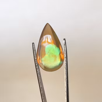 4.15 Karat Naturlig obehandlad Opal