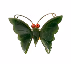 Vintage BROSCH - Jade i form av skuren fjäril