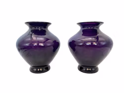 Vintage-maljakkopari - suupuhallettu tummaa ametistilasia