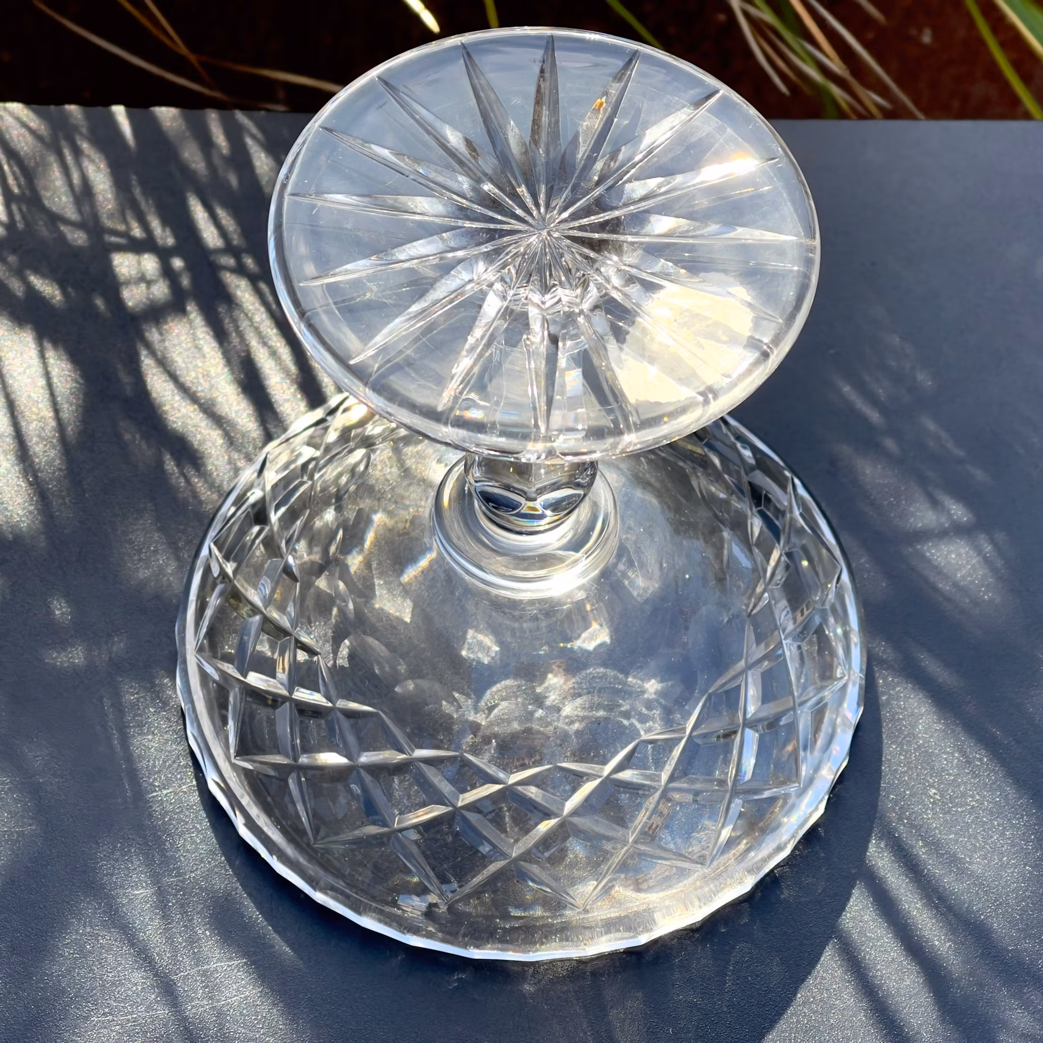 Coupe en cristal sur pied – Véritable verre de Bohême, Tchécoslovaquie