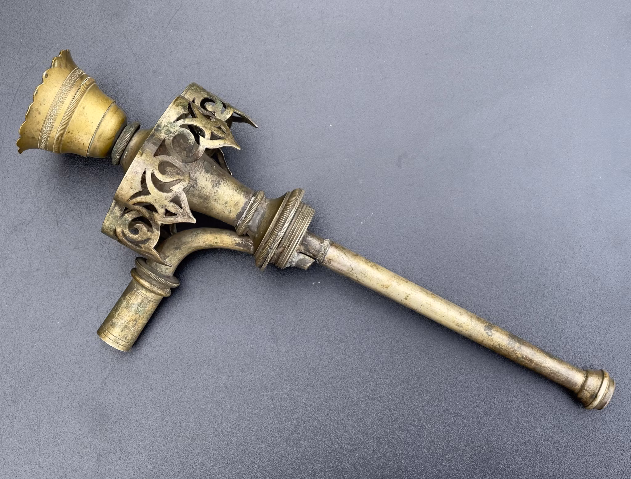 Osmansk Vattenpipa/Nargilé i Bohemiskt glas och silver pläterad mässing, ca 1890-talet