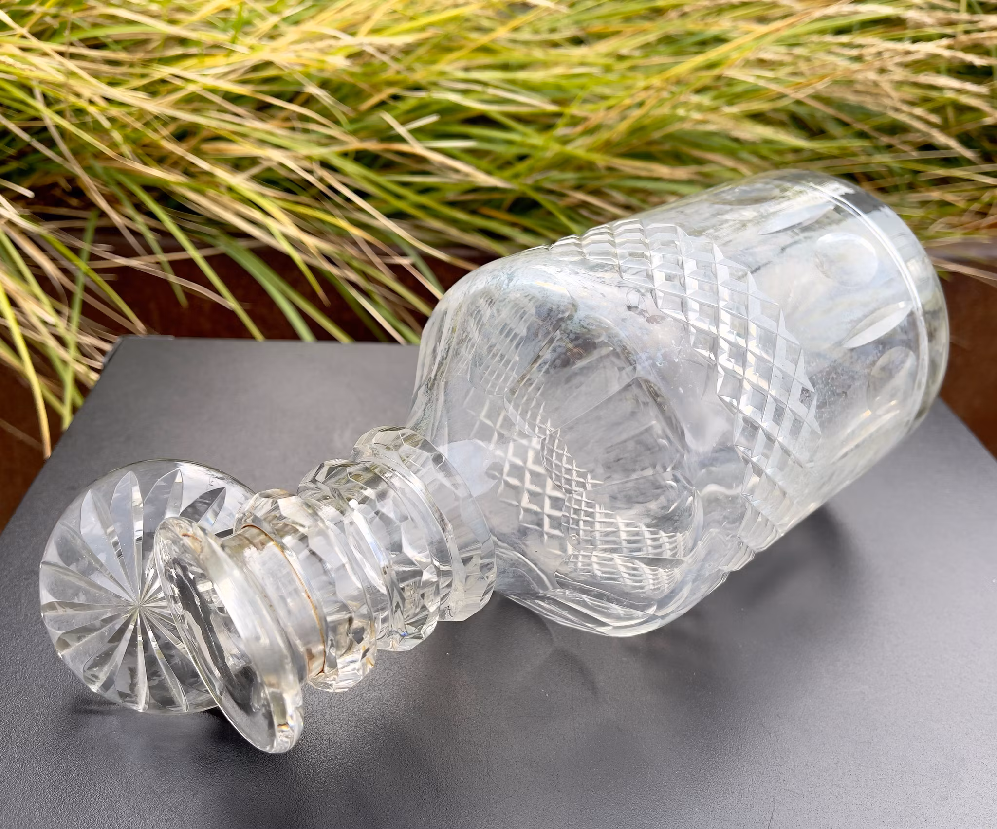 Handslipad karaff med propp, Tidigt 1900-tal