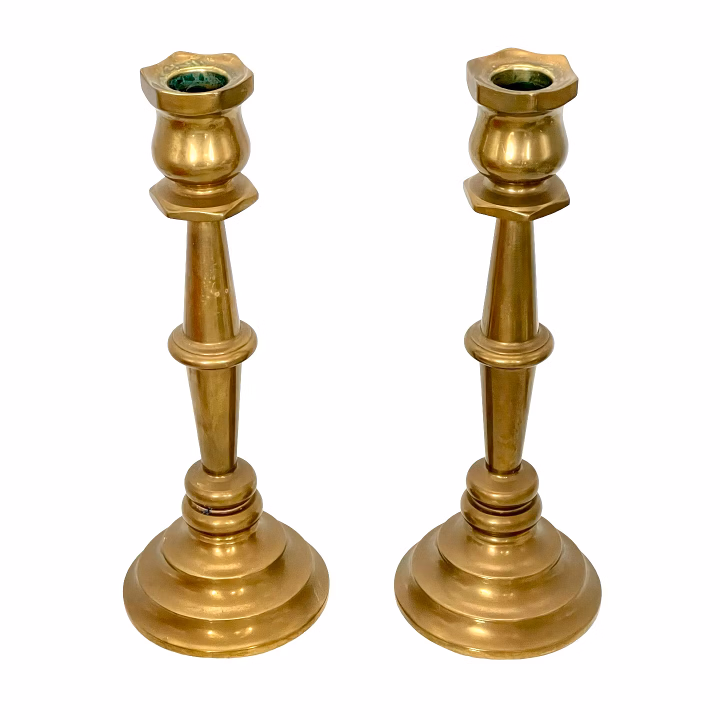 Ljusstakar i massiv mässing med prismor – Design Alf Pålsson