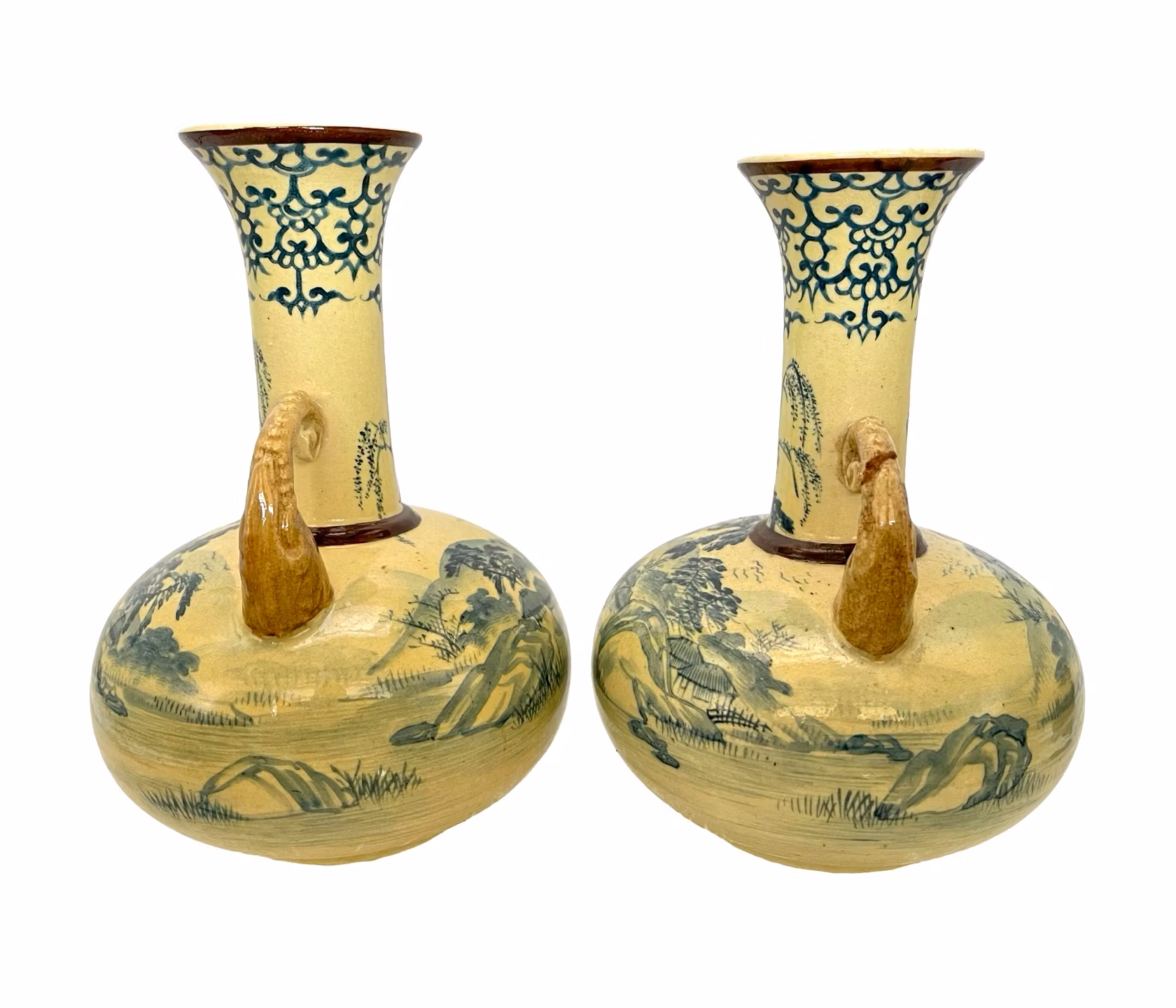 Par Antika Kinesiska Vaser – Majolika Porslin – Handmålade i Ming Stil – 1800-tal