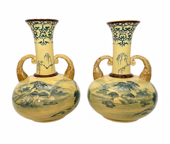 Par Antika Kinesiska Vaser – Majolika Porslin – Handmålade i Ming Stil – 1800-tal