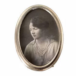 Marco ovalado antiguo de plata - estampado 830S