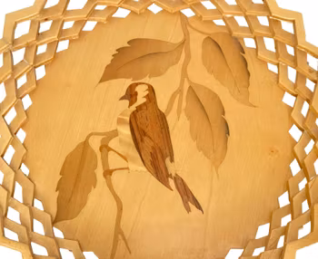 Handgjord trätavla med fågelmotiv - signerad "Lotte" 1996