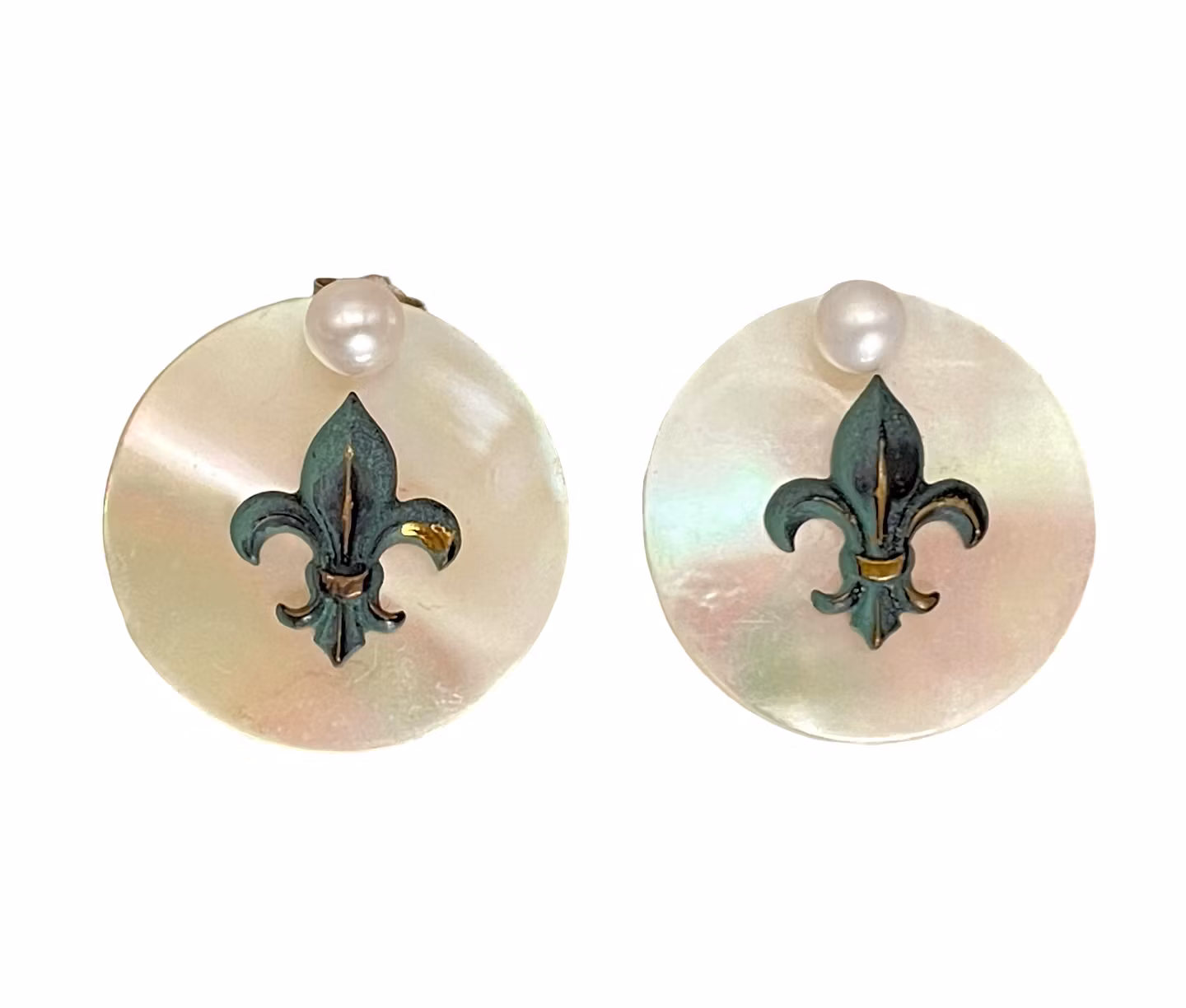 Vintage örhängen liljesymbol i silver med pärlemor, odlade pärlor