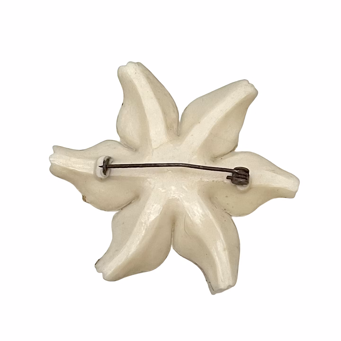 Antyczna rzeźbiona broszka celuloidowa – żonkil, lata 20. XX wieku