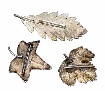 3 st Vintage Broscher i form av löv - silverfärgade