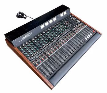 Yamaha MC1604 - Vintage analog mixer / mixing console 16 kanals, Japan