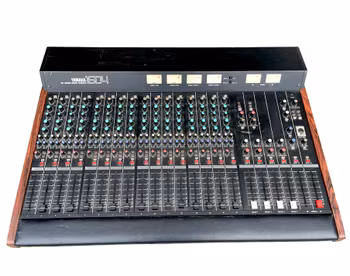 Yamaha MC1604 - Vintage analog mixer / mixing console 16 kanals, Japan