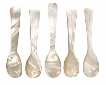 Handgjorda pärlemorskedar - 5 st  äkta mother of pearl - kaviar/dessert