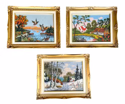 3 stk. håndbroderede malerier i guldfarvede rammer med antirefleksglas - Smukke landskabsmotiver