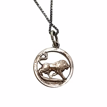 Halsband i sterling silver 925 - Lejonmotiv (stjärntecken Lejonet)