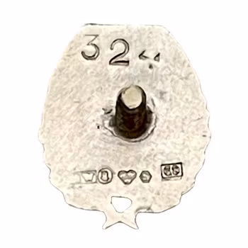 3 st International Harvester (IH) silvermärken -  Lindströms Eftr B Wikström Eman, Äkta Silver - Stämplade