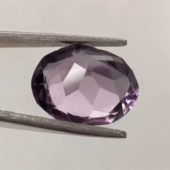 Djup violett Naturlig Ametist - 4,30 karat, Oval slipad