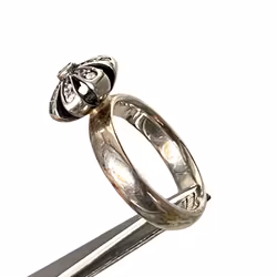 SPINNING Jewelry - Silverring med blomma & stenar